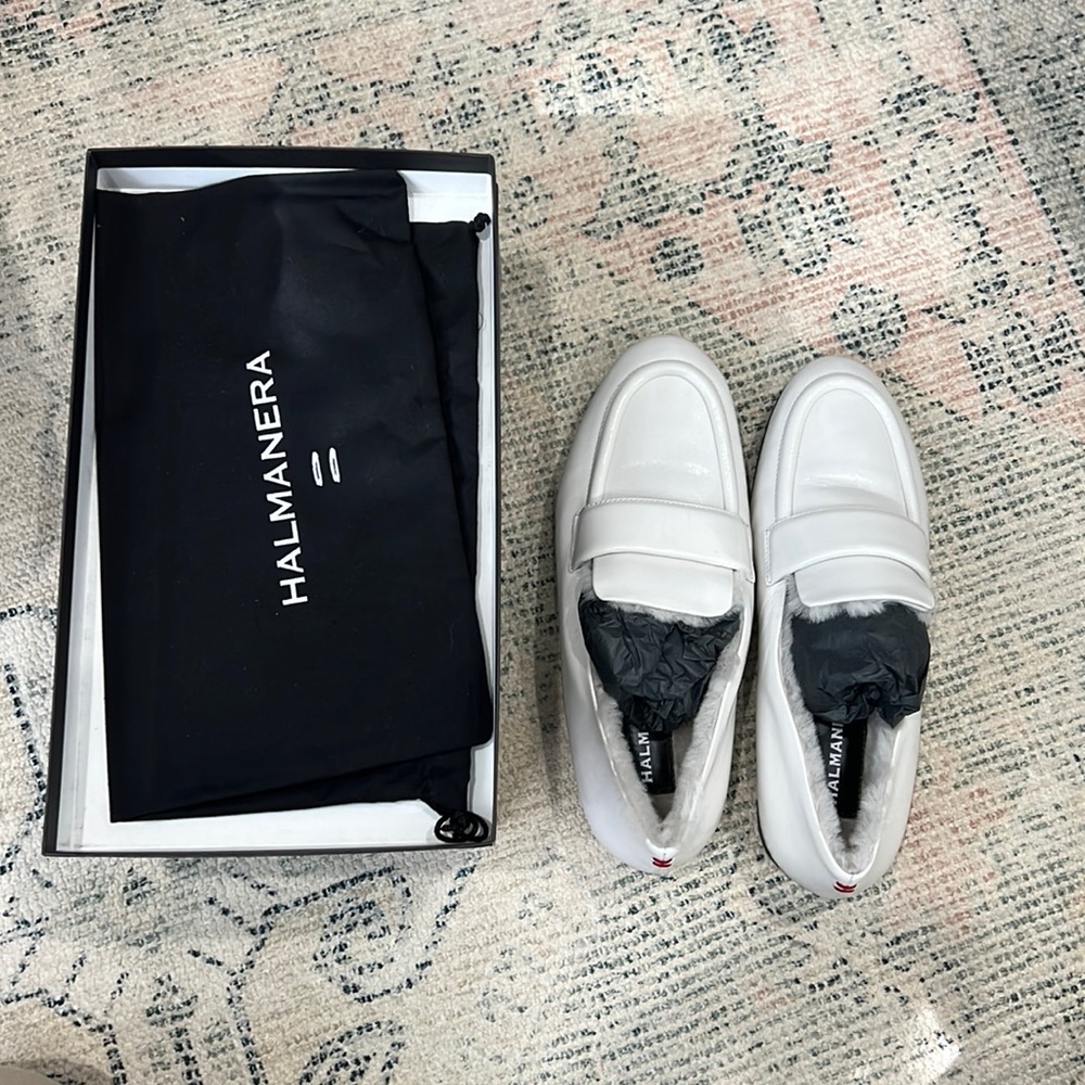 BNWT Halmanera fur lined flat